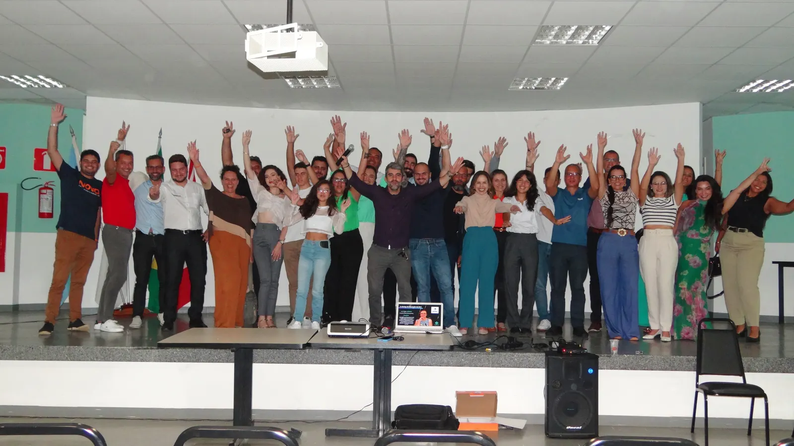 Encontro de trabalho da comunidade SLV